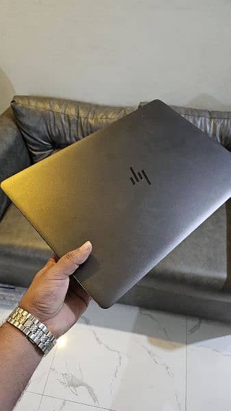 Hp Zbook Two SSD - 32GB G4 Studio Laptop