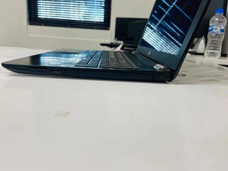 Hp Notebook Core i3 6th generation
