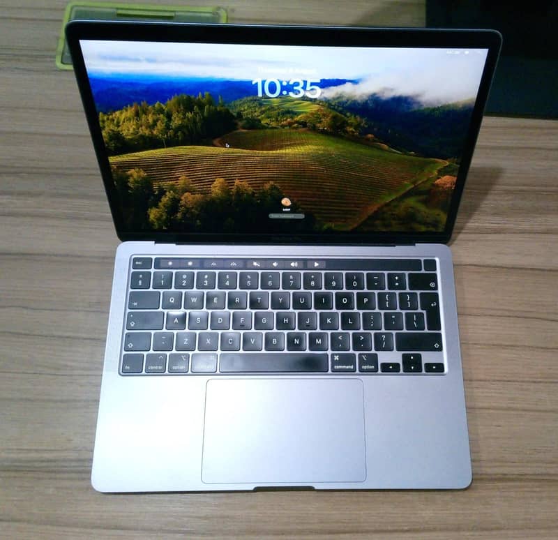 Used MacBook Pro 13.3" 2.0GHz Ci5 16GB/512GB 2020 SG