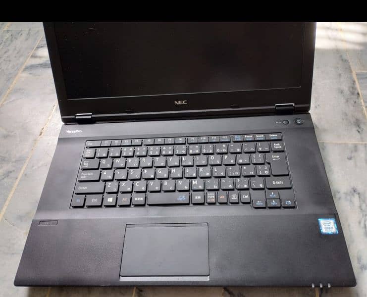 i5 8th 8gb /256gb gaming