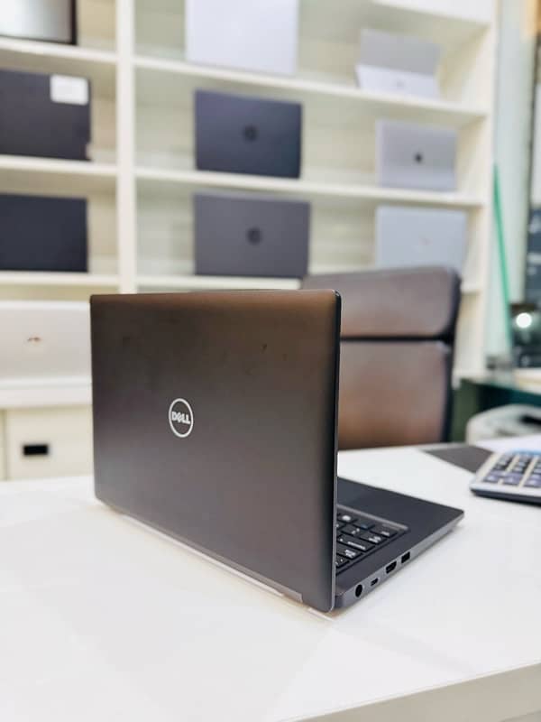 Dell Latitude 5280 Core i5 7th gen 8/256 ssd