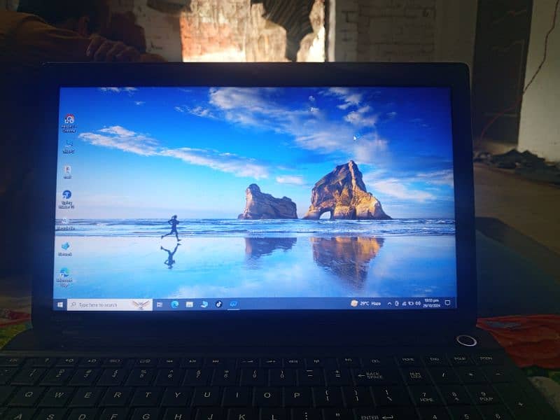 Toshiba laptop corei4 /3rd generation