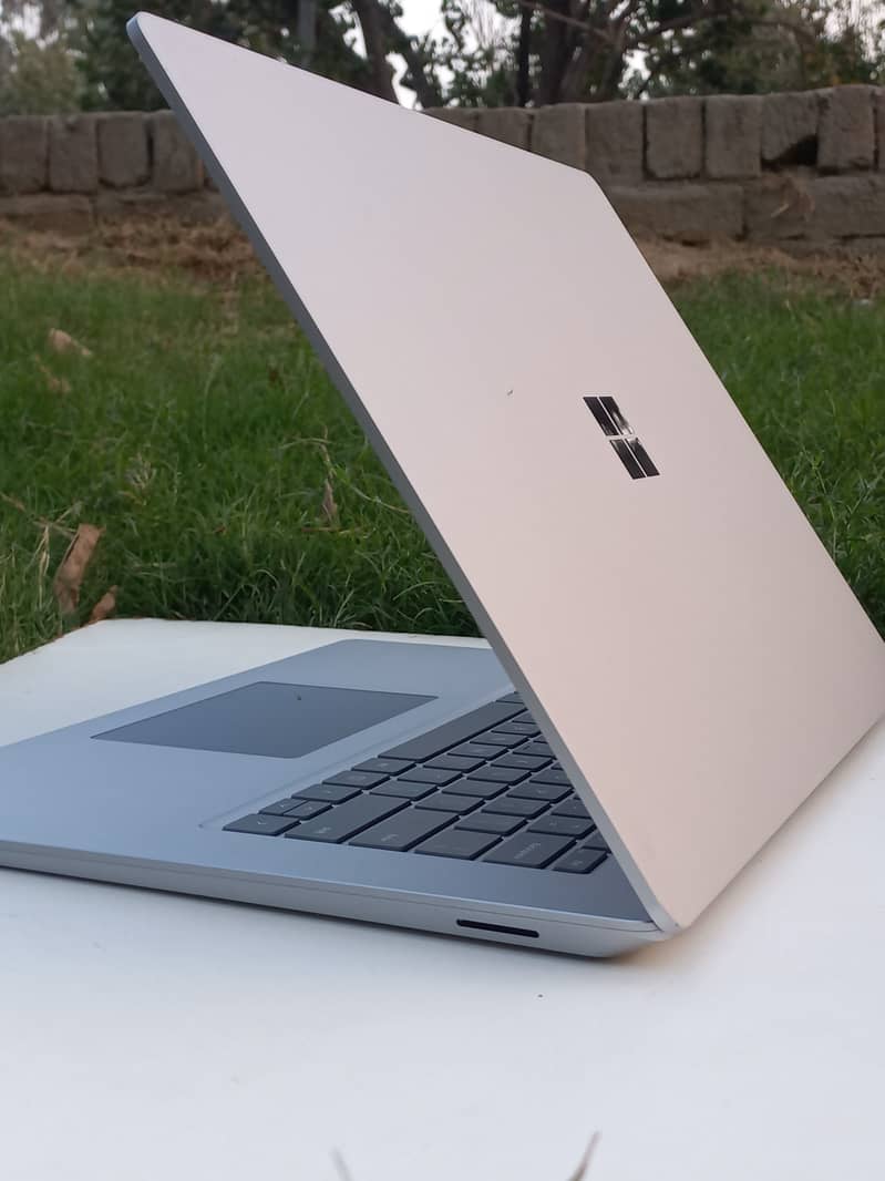 Microsoft Surface Laptop 5 for Business 15