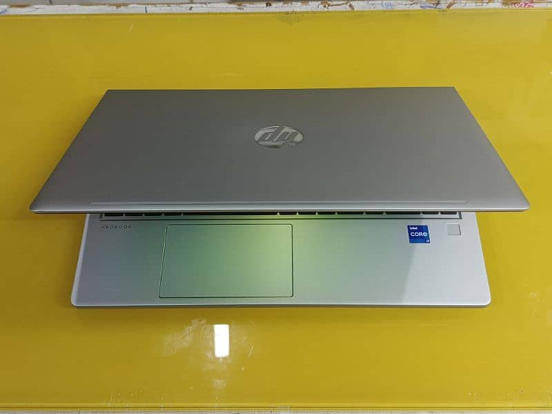 HP ProBook 15