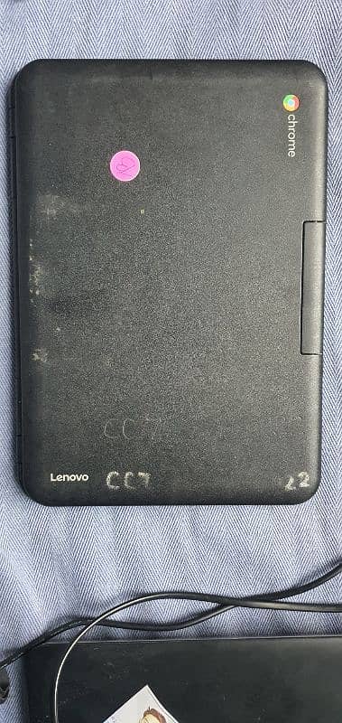 Laptop Lenono N21