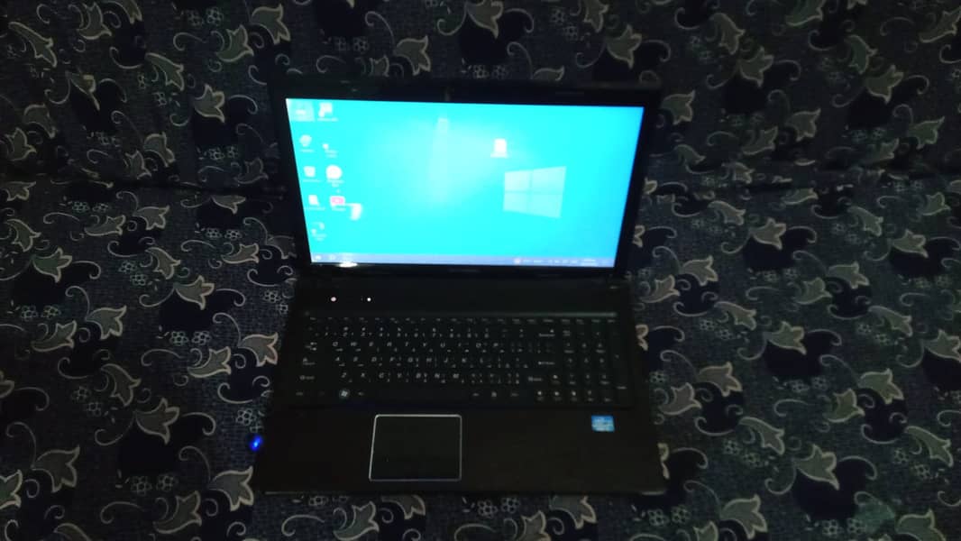Lenovo G570 2nd gen 4gb ram 250gb hdd