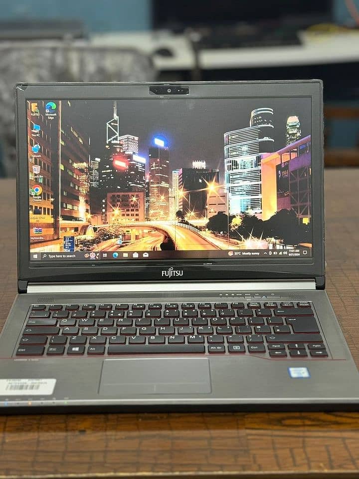 Fujitsu Lifebook E746 | Core i5 6th Gen | 8GB RAM | 128GB SSD
