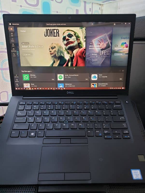 Dell Latitude 7490 is 8th gen 8GB/256GB NV CARD