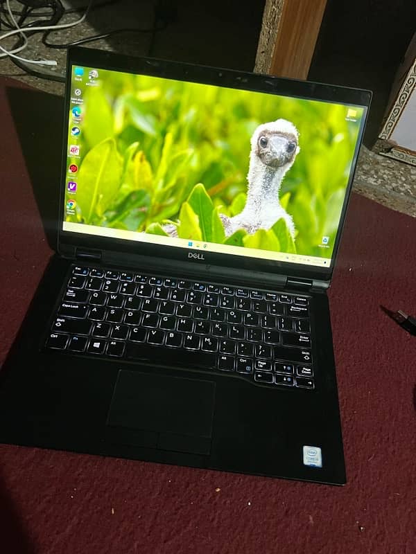 Dell Laptop 2 in 1, i5 8th gen 16gb ram