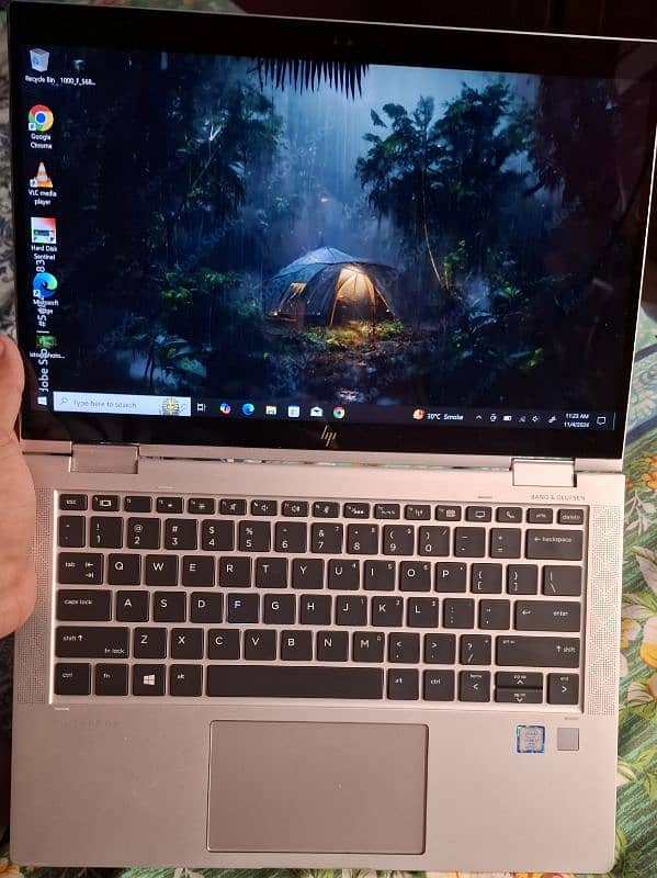 HP Elitebook X360 1030 G3 ,i7 8th Gen 16 GB ram 512Gb NVMe SSD