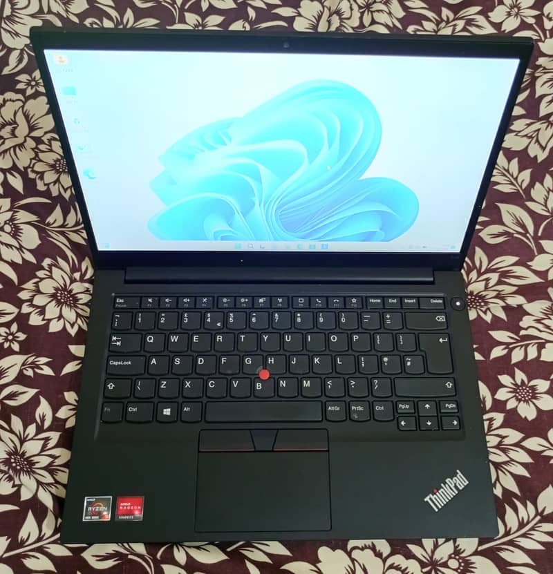 Lenovo E14 (Mfg: 2022) Ryzen 5-4500U 2GB Graphic Card 8GB/ 256GB-NVME