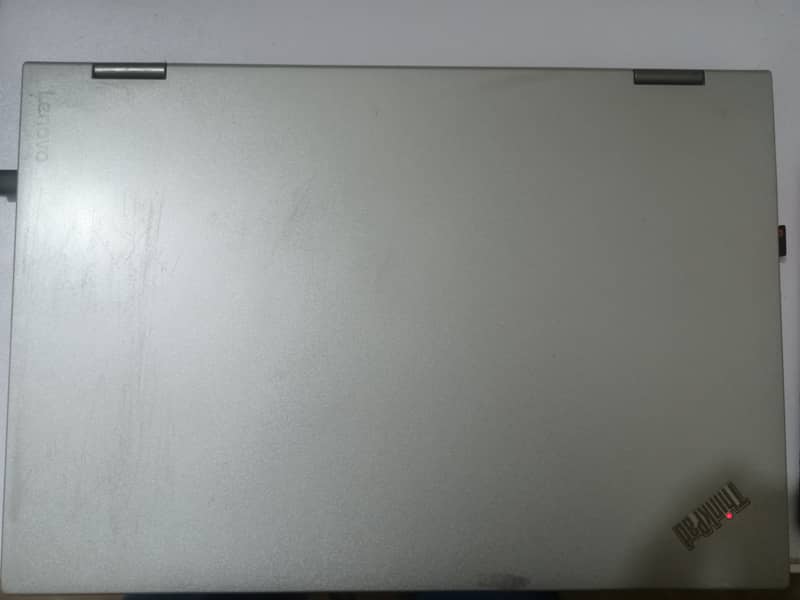 Lenovo X1 Yoga Silver - Corei7 7th Generation - 512 GB SSD - 16 GB RAM