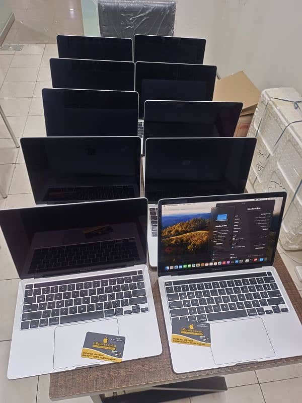 WHOLESALE 14 UNITS MACBOOK PRO 2020 TOUCHBAR I5 QC 16GB 512GB 10TH GEN