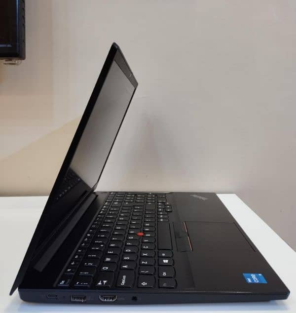 Lenovo ThinkPad E15 Gen 2*