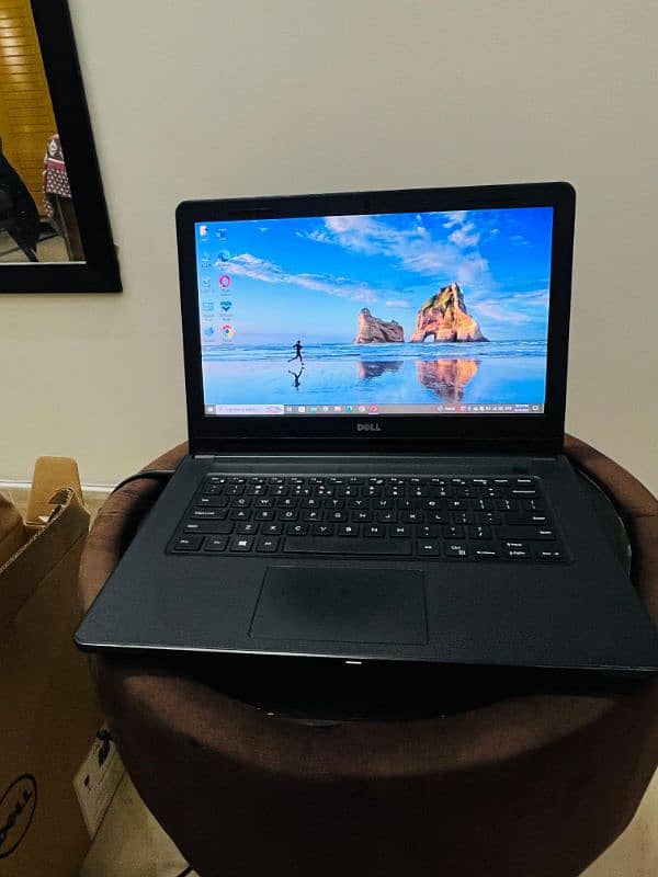 Dell Vostro 14 Laptop i7 , 7th Gen | 128GB SSD | 500GB Hard | 16GB RAM
