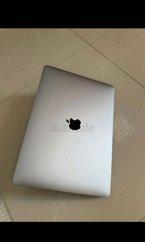 Mackbook M1 pro 2020 grey color 8/256