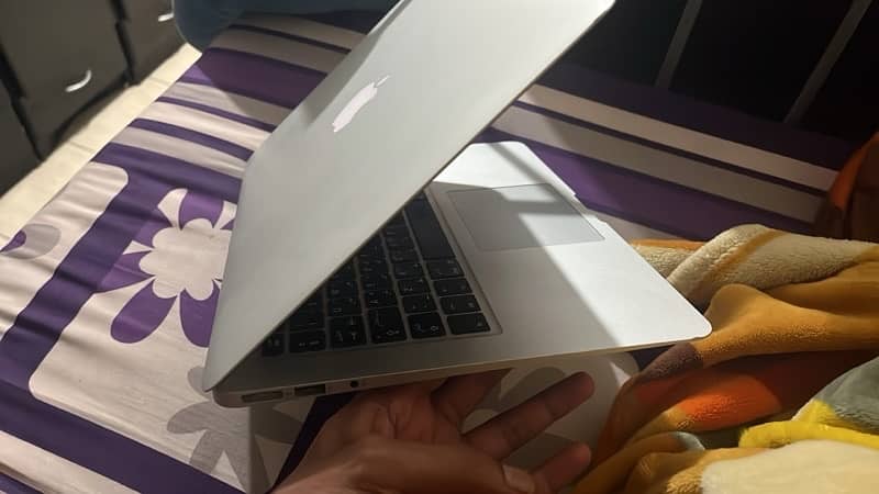 MacBook Air 17 for sale - Very good condition - No any fault