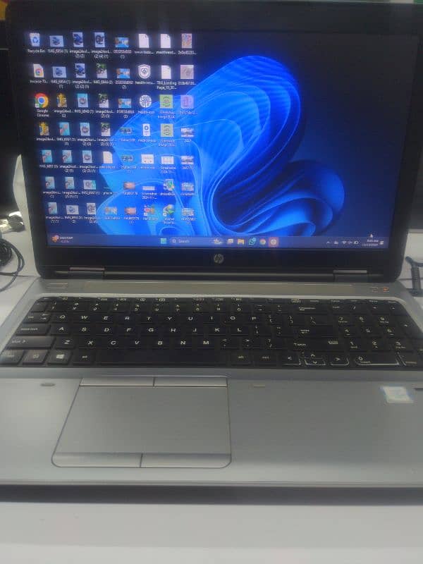 hp core 15 7th generation 8 256 , 2gb ghrafics card