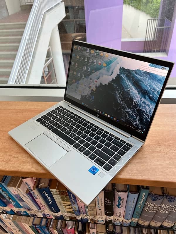 HP Elite Book 840 G8