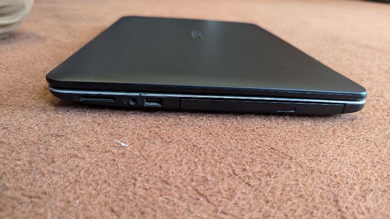 Core i5 5th generation { 5200U}