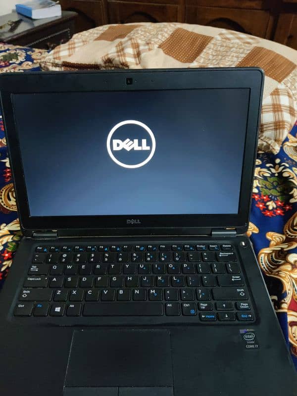 Dell Latitude e7250 Core i7 5th Generation