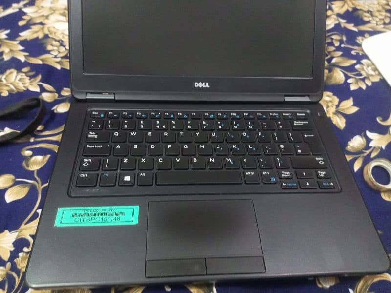 Dell core i3 5th Gen