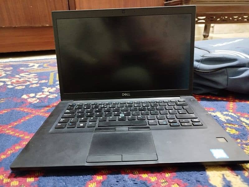 dell laptop coure I7 8th generation