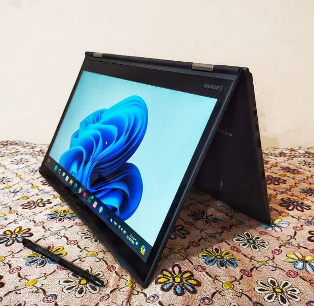 X1 Yoga i7 7th Gen (16gb RAM DDR4) (512gb SSD M2)