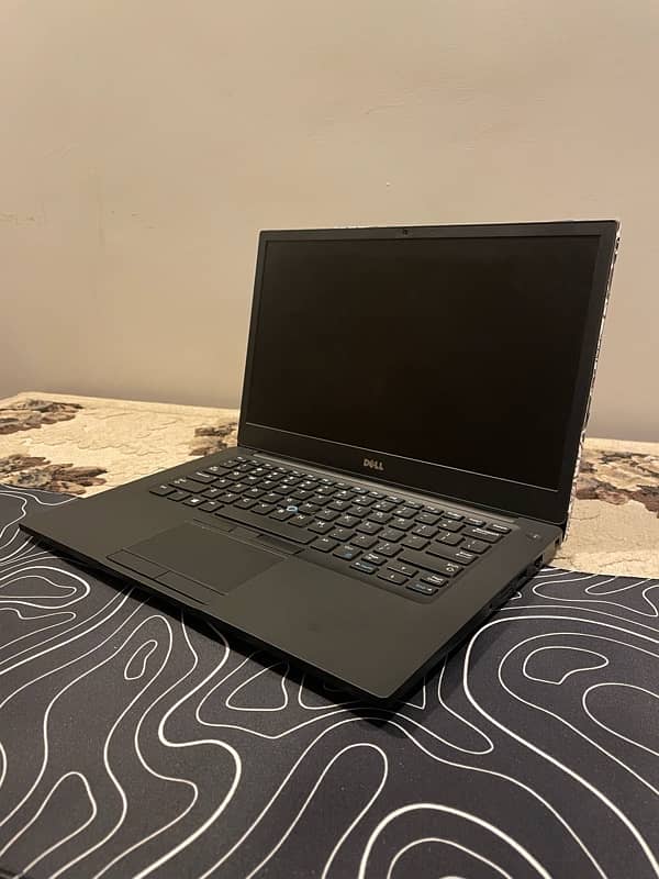 Dell Latitude 7490 i5 8th Gen.