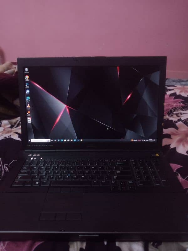 Dell laptop M6700