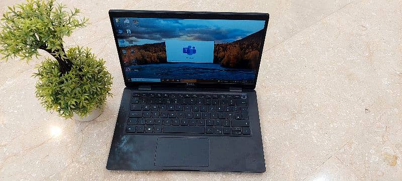 Dell Latitude Laptop 7300  Core i5 (8th Gen)