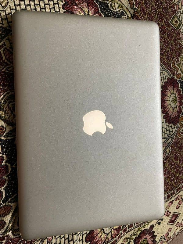 MacBook Pro 2012 -4GB RAM 250GB SSD, Excellent Condition, With Charger