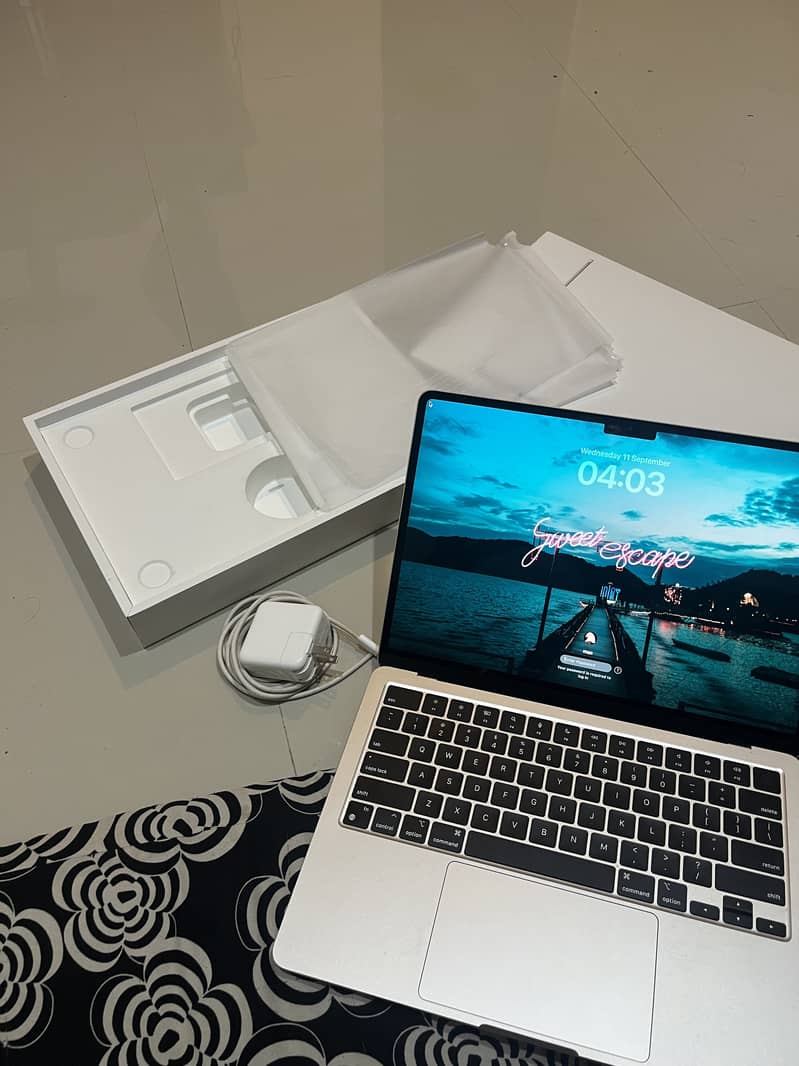 MacBook m2 Air (Accept the exchange)