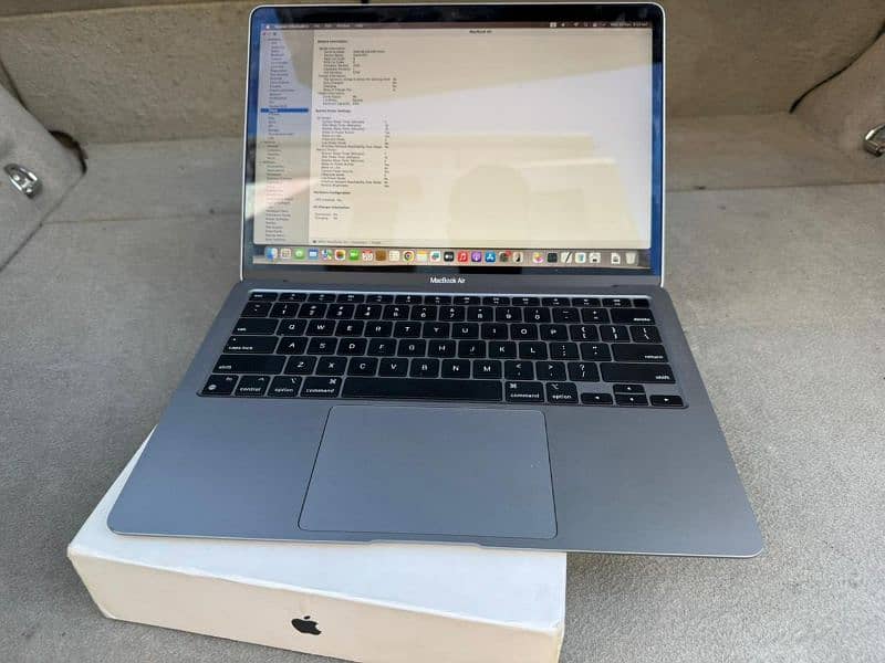 MacBook Air M1