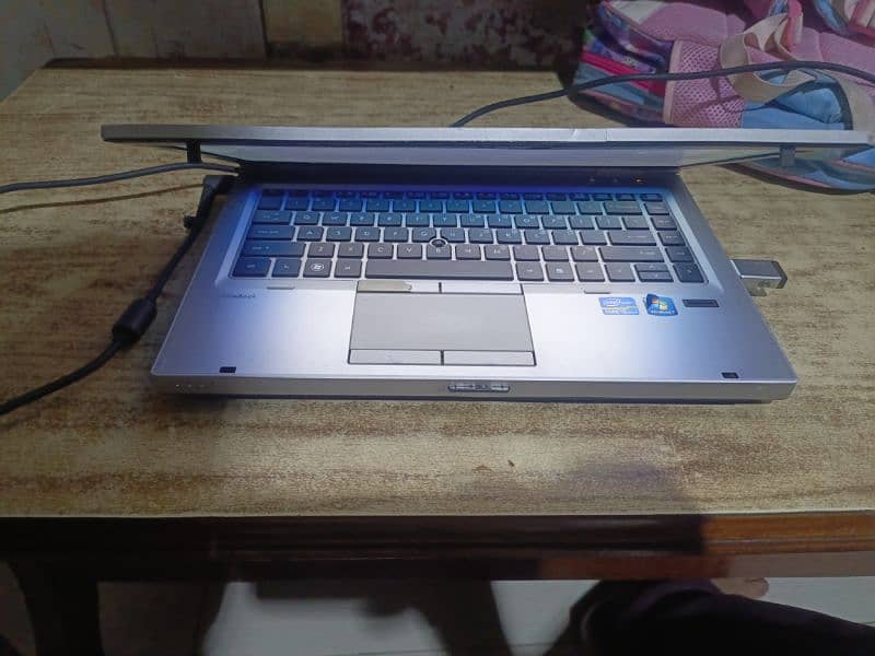 Laptop hp Core i5 For Sale 8gb ram Elitebook