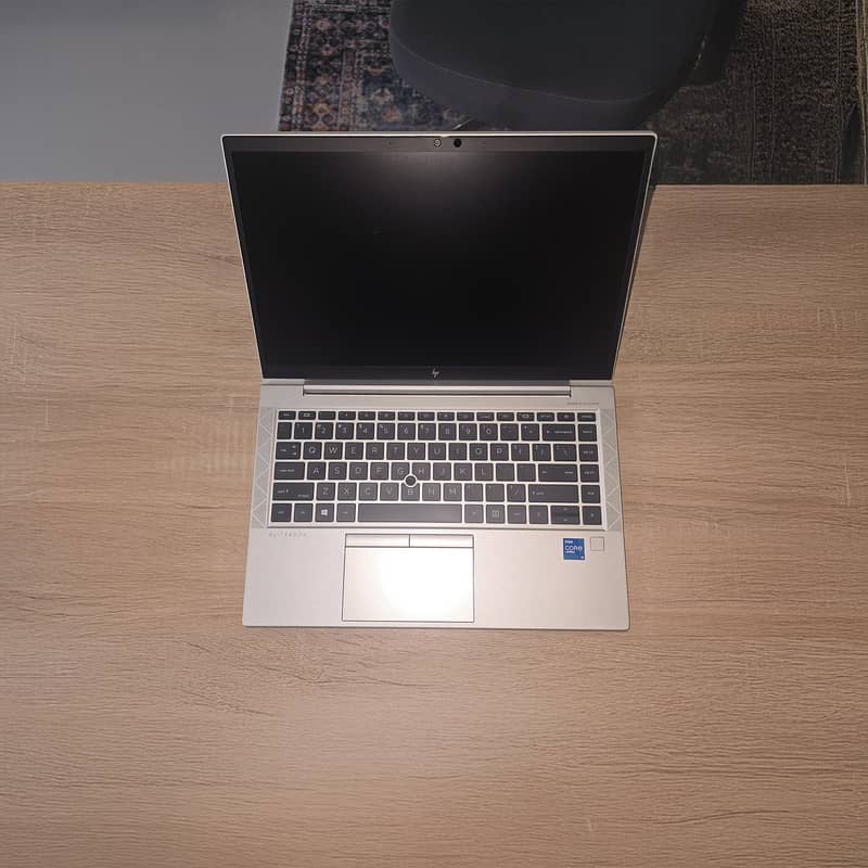 HP EliteBook 840 G8, 14