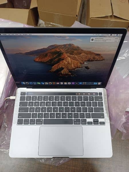 MACBOOK PRO 2020 13 INCH TOUCHBAR CORE I5 Q-C 8GB RAM 256GB SSD