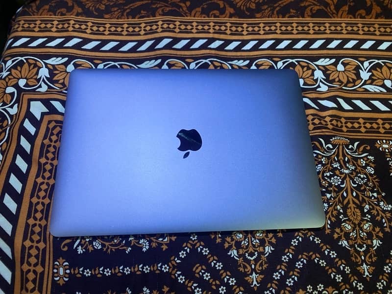 Macbook M1 air 8/256
