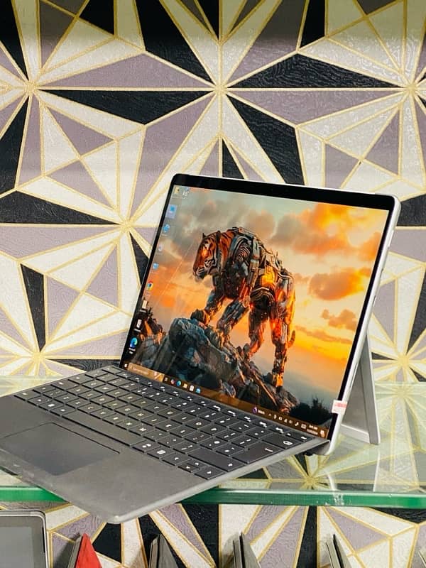 Microsoft Surface Pro 8 | i5 11th | 16/256 | 15days  warranty