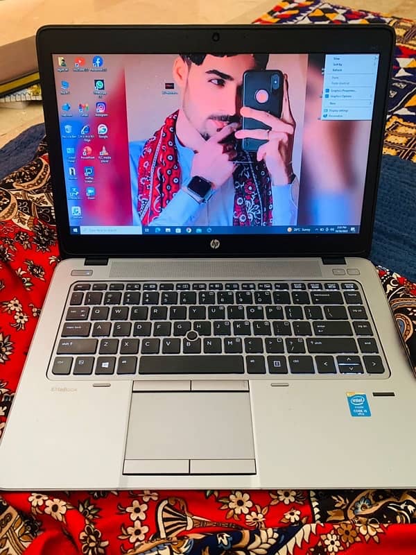hp Elite book 840 G2