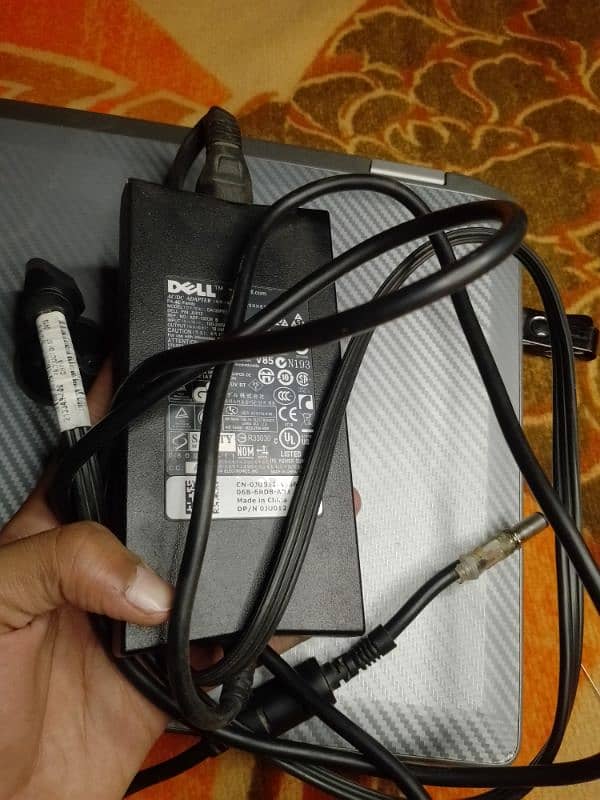 Dell laptop CORE i5 urgent salle