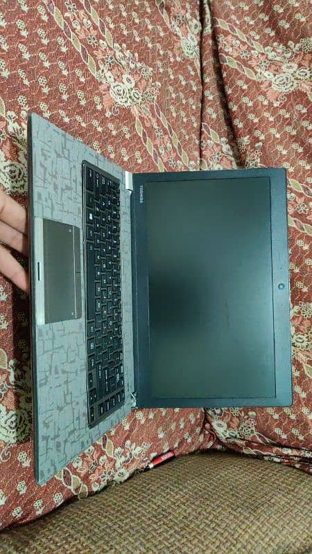 Toshiba Z-40B corei5-5th generation