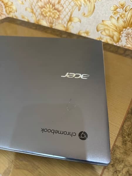 Best and heavy Chromebook.