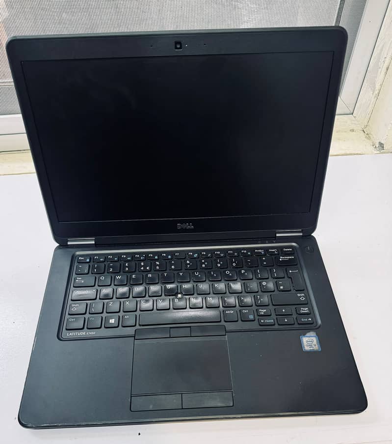 Dell 5570 Laptop / Laptop / Office Laptop / PC / Dell / Lenovo / Hp