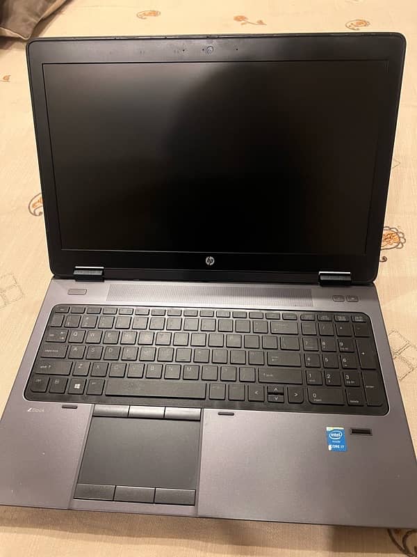 HP ZBOOK 4 Gen 8 GB RAM 256GB SSD