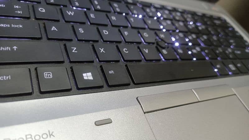 HP Touch Laptop i7 6Th Gen With Graphics card