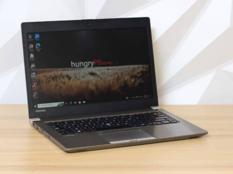 Toshiba Portege Z30 Core i5 4th generation,8 gb ram,128 ssd,3-4 hours