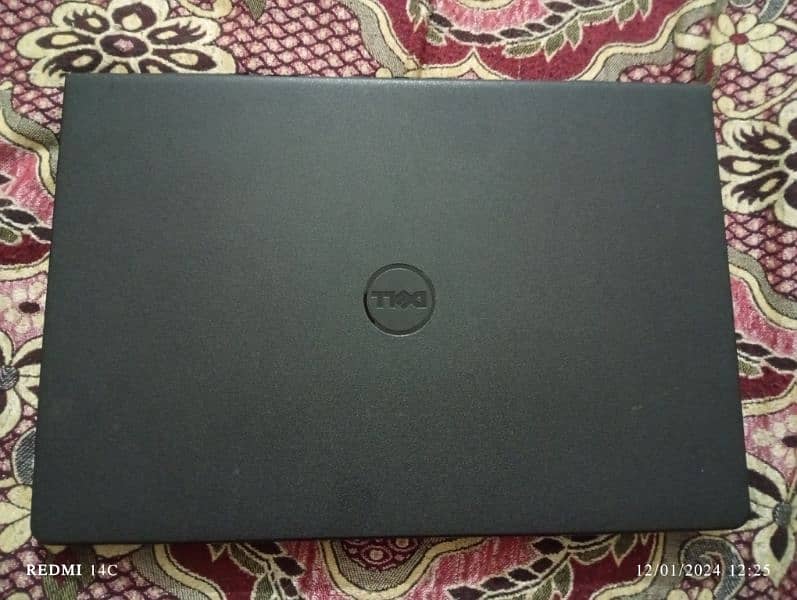 i3 6th Generation Dell (Inspiron 15-3567) 14" Wide Display