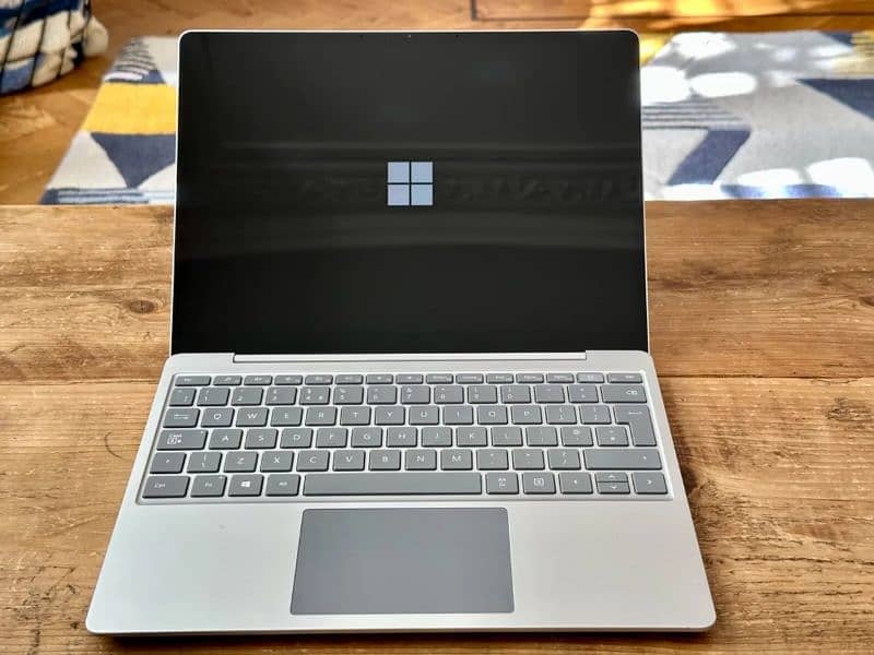 Microsoft Surface laptop 10th Generation Touch Screen display