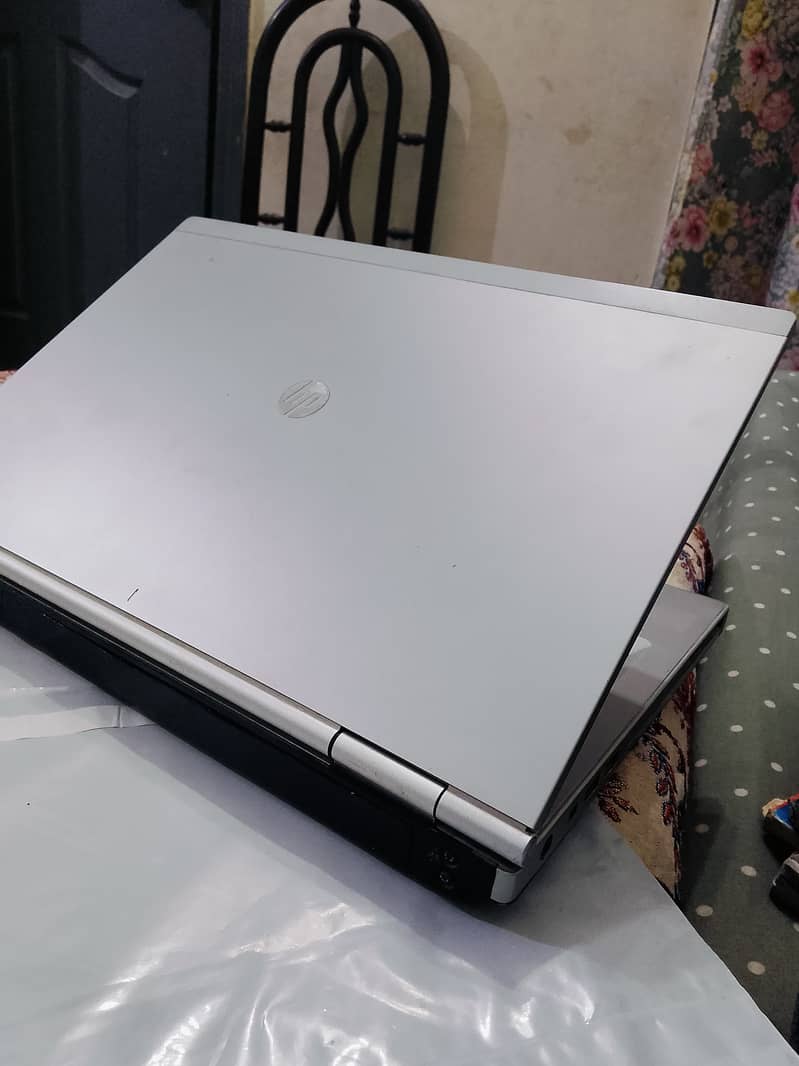Hp 8470p 10/10 for Urgent Sale